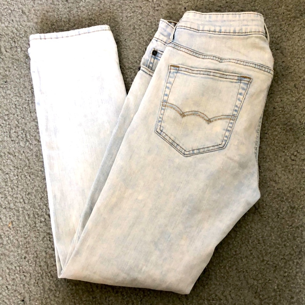 American eagle skinny jeans with extreme flex.